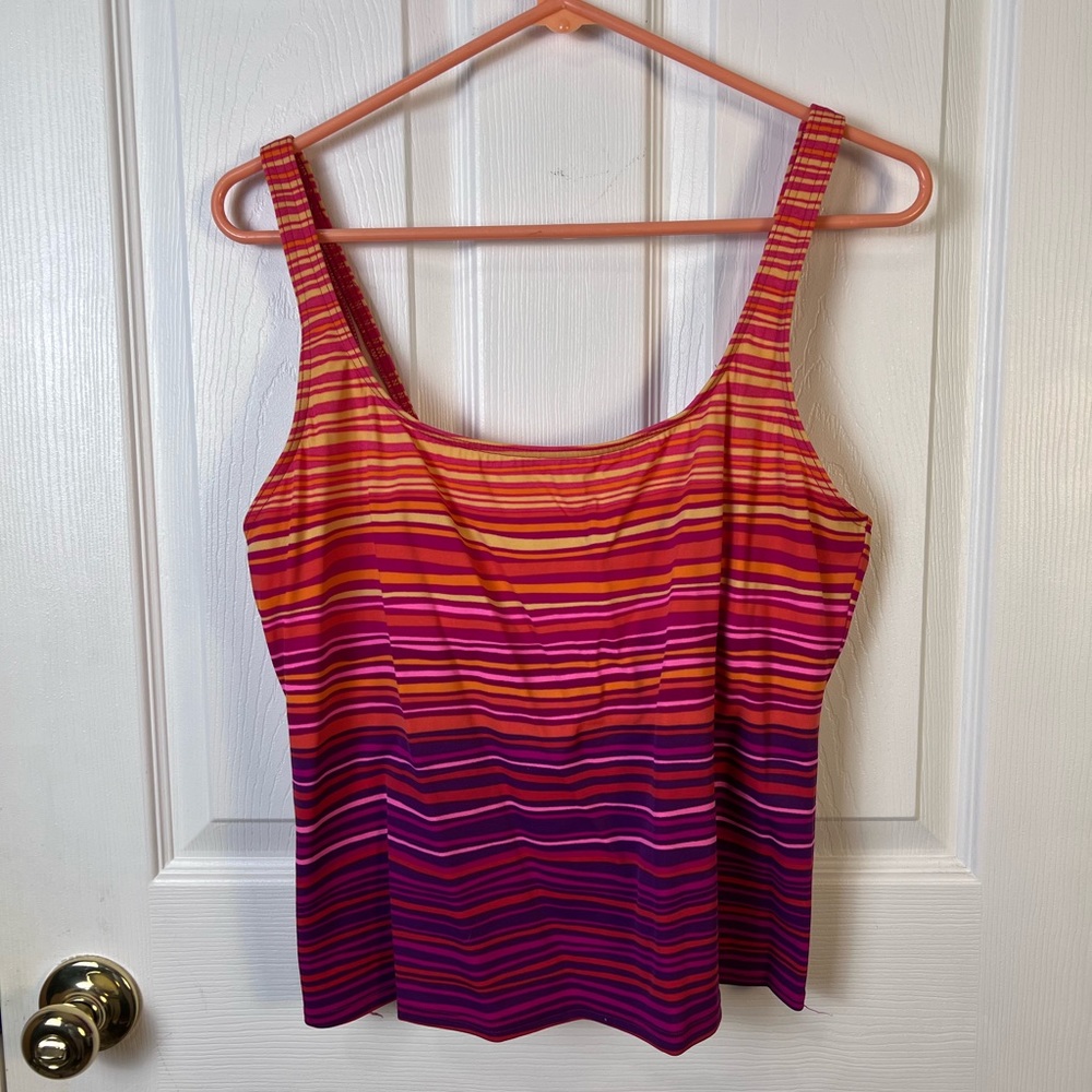 Lands End Size 18 Swim Tank w/ Shelf Bra